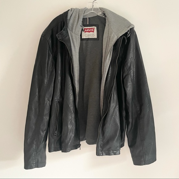 LEVIS FAUX LEATHER TRUCKER BOMBER HOODIE JACKET